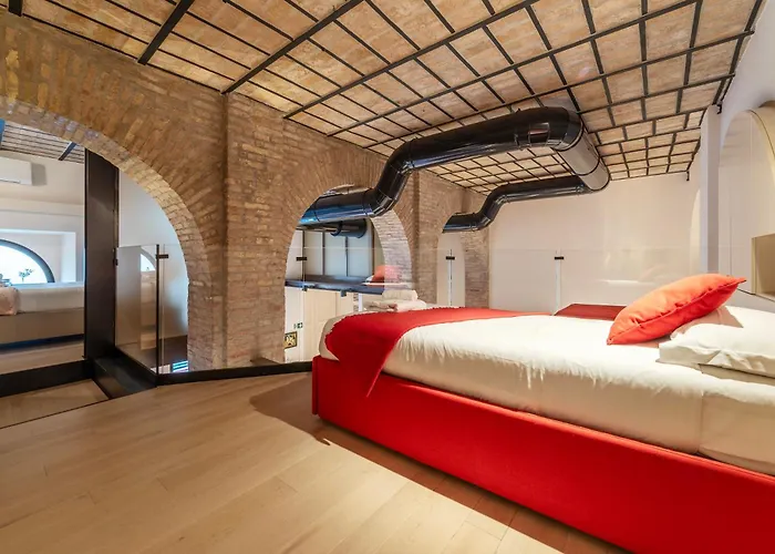Апартаменты Luxury Loft Next To Via Veneto *